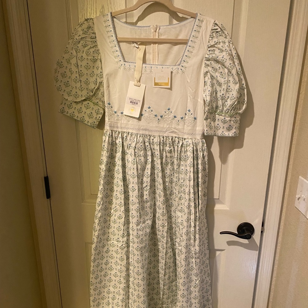 Dondolo Women’s Alison Dress, NWT, Size M
